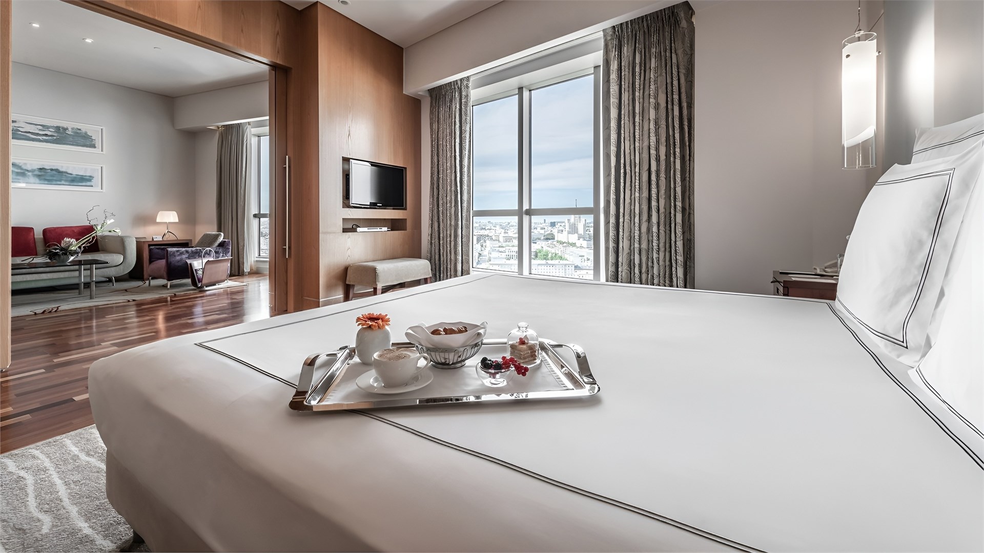 Swissôtel Красные Холмы Москва