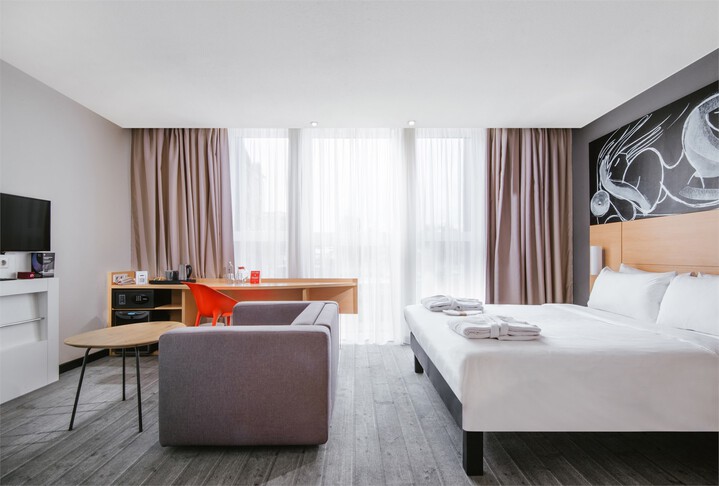 ibis Москва Октябрьское Поле