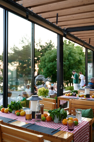 Ресторан в Swissotel Resort Сочи Камелия