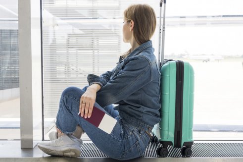 Connecting flight: how to choose a ticket, where to check in your luggage, and when it's okay to miss your flight