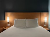 Superior Room - with a double bed and a sofa: Photo 12