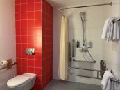 Standard room, for people with limited mobility - with a double bed: Photo 5