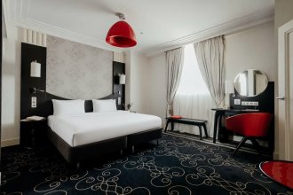Suite - with a double bed: Photo 6