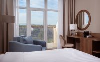 Deluxe Room with 2 Single Beds: Photo 6