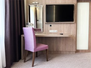 Suite - with a double Bed: Photo 5