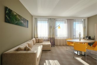 Suite Room: Photo 4