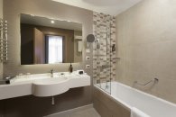 Superior Suite: Photo 4