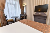 Классический номер - с двуспальной кроватью: Фотография 4