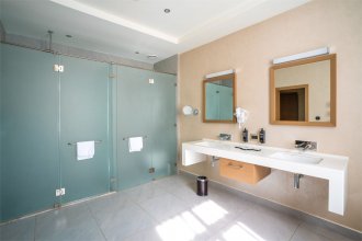 Представительский Люкс - с двуспальной кроватью: Фотография 6