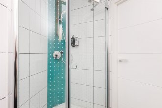 Премиальный номер - с двуспальной кроватью: Фотография 8
