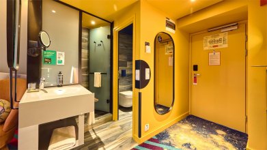Superior Room - with a double bed: Photo 7