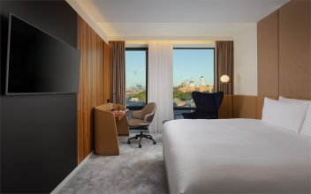 Deluxe room, with city view - with 1 double bed: Photo 2