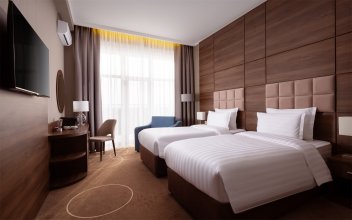 Deluxe + Room with a balcony and 2 single Beds: Photo 2