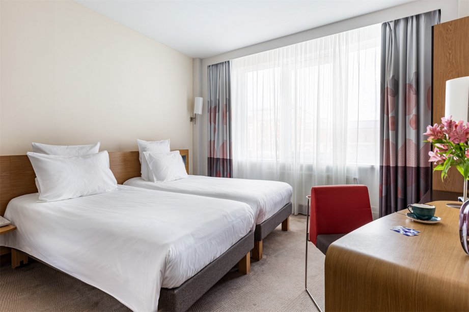 Standard Room with 2 single Beds
