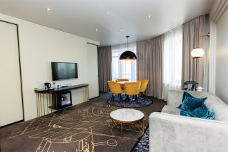 Suite Double Bed Room: Photo 4