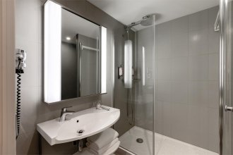 Апартаменты, одна спальня - с двуспальной кроватью: Фотография 5