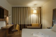 Standard Room with one Double Bed: Photo 4