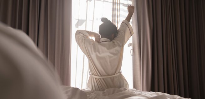 Staycation (hometown vacation): why stay in a hotel in your city