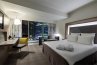 Superior Room with a Queen bed, city view: Photo 7