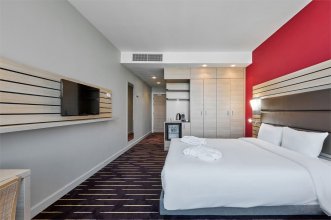 Classic Superior Room with Sea View - with a double bed: Photo 2