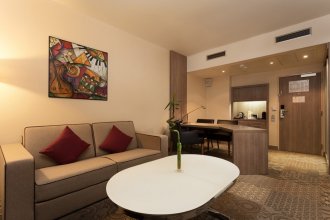 Suite - with a double Bed: Photo 6