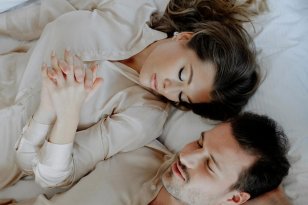 New "Romantic Moment" Rate: Photo