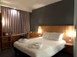 Superior Room - with a double bed and a sofa: Photo 12