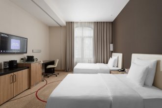 Privilege Suite - with 2 Single Beds: Photo 4