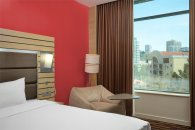 Classic room, with a view of the city - with a double bed: Photo 5