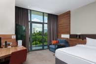 Executive Room with Panoramic Sea View - with a double bed: Photo 7