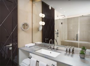Junior Suite SO Studio Twin with a view of Voznesensky Prospekt - with 2 single beds: Photo 3