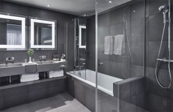 Номер Люкс - с двуспальной кроватью: Фотография 4