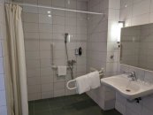 Стандартный номер, для маломобильных - с двумя односпальными кроватями: Photo 6