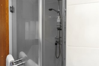 Superior Room with a double bed: Photo 6