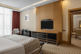 Номер Люкс - с двуспальной кроватью: Фотография 6