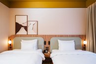 Classic Superior Comfort Room, Mountain View - with 2 Single Beds: Photo 6