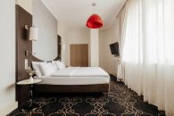 Classic room - with a double bed: Photo 7