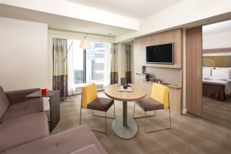 Family Room, for people with limited mobility - with a double bed, city view: Photo 5