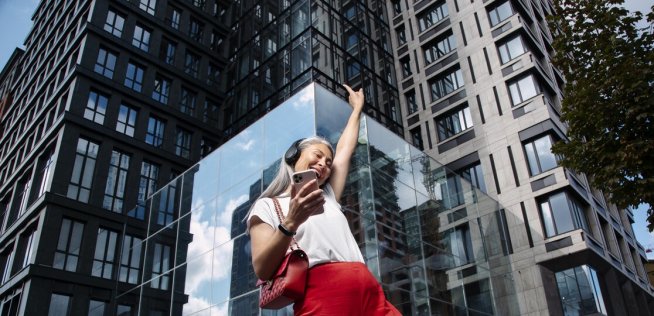 Network giants or hidden gems? The pros and cons of famous hotels