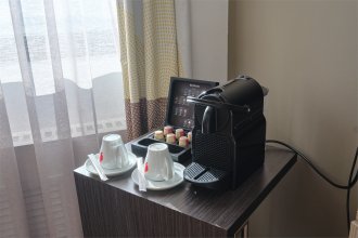 Suite Room: Photo 6