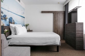 Ladoga Suite with a terrace - 3-room: Photo 6