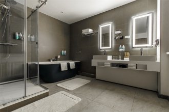 Ladoga Suite with a terrace - 3-room: Photo 9