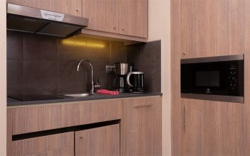 Номер Студия с двуспальной кроватью-трансформером: Фотография 6