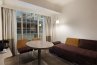 Executive Room with a double bed, atrium view: Photo 9