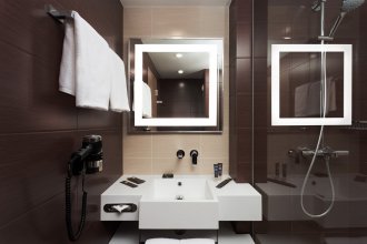 Executive Room - with a double bed or 2 single beds: Photo 8