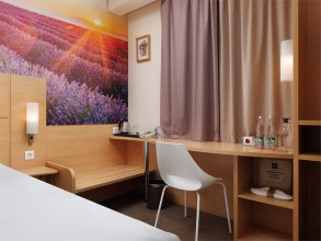 Французский Стандартный номер - с двуспальной кроватью: Фотография 4