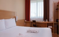 Premium room with 1 double bed: Photo 5