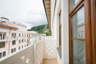Стандартный номер, с балконом - с двуспальной кроватью: Фотография 7