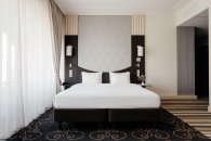 Classic room - with a double bed: Photo 7