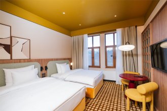 Classic Superior Comfort Room, Mountain View - with 2 Single Beds: Photo 1